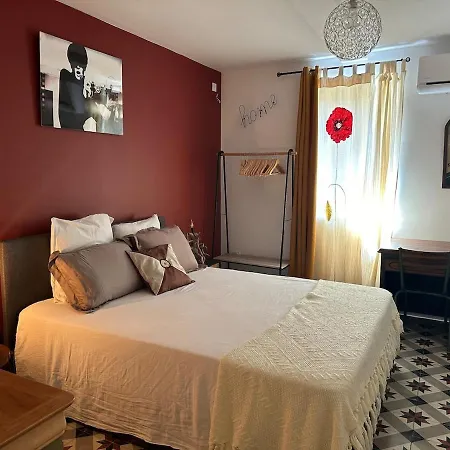 La Closerie De Uzes Feriehus