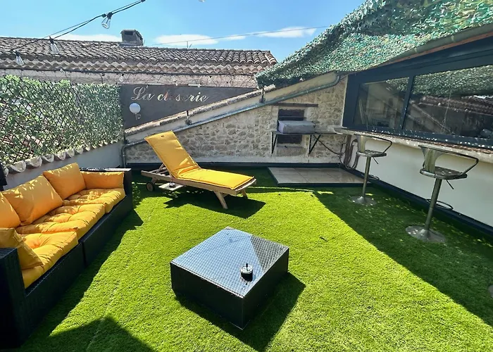 La Closerie De Uzes *