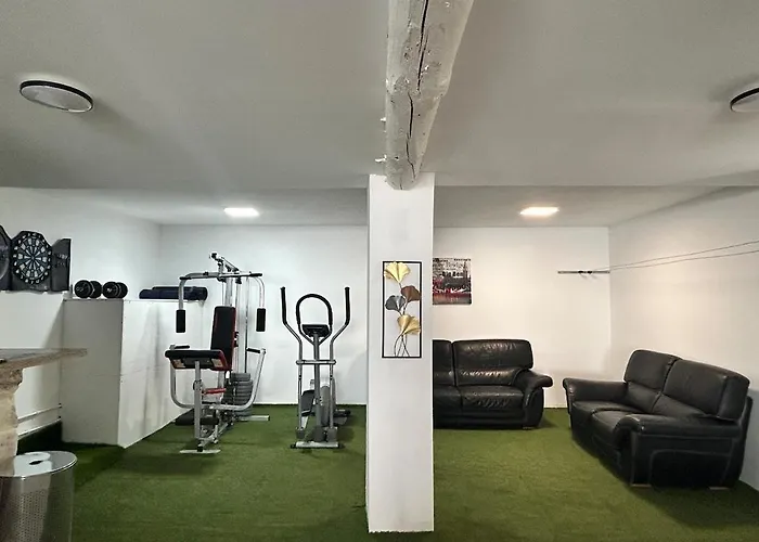 펜션 La Closerie De Uzes *