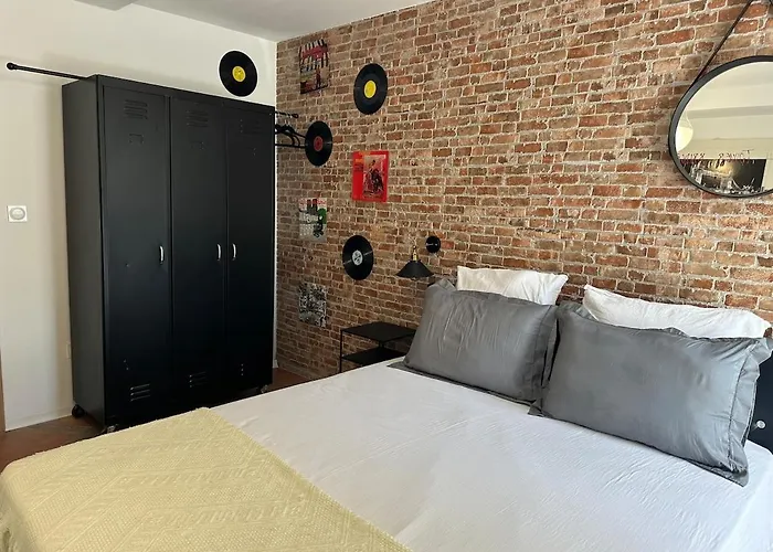 펜션 La Closerie De Uzes Bourdic