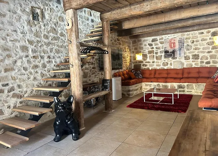 La Closerie De Uzes * Bourdic