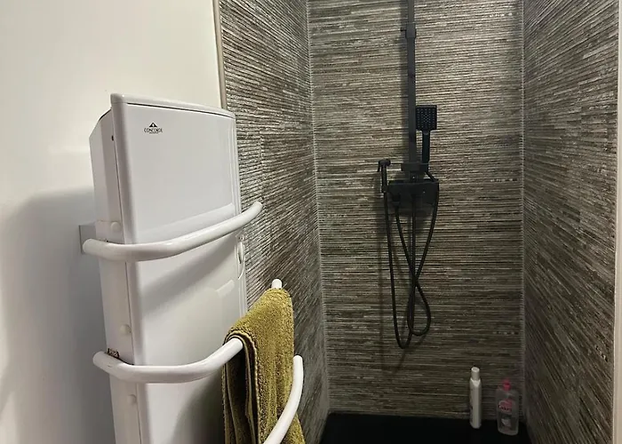 La Closerie De Uzes * Bourdic