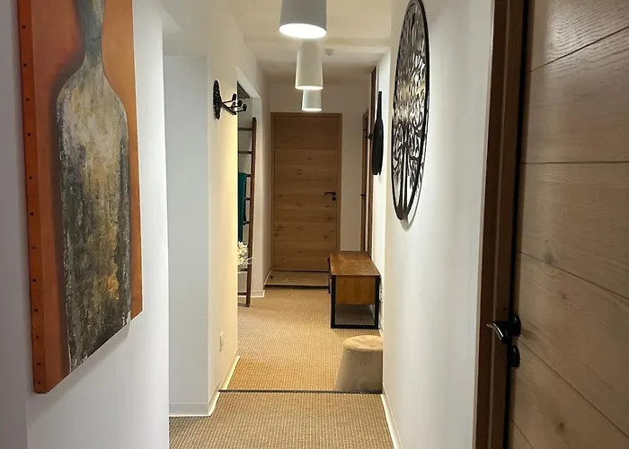 La Closerie De Uzes * Bourdic